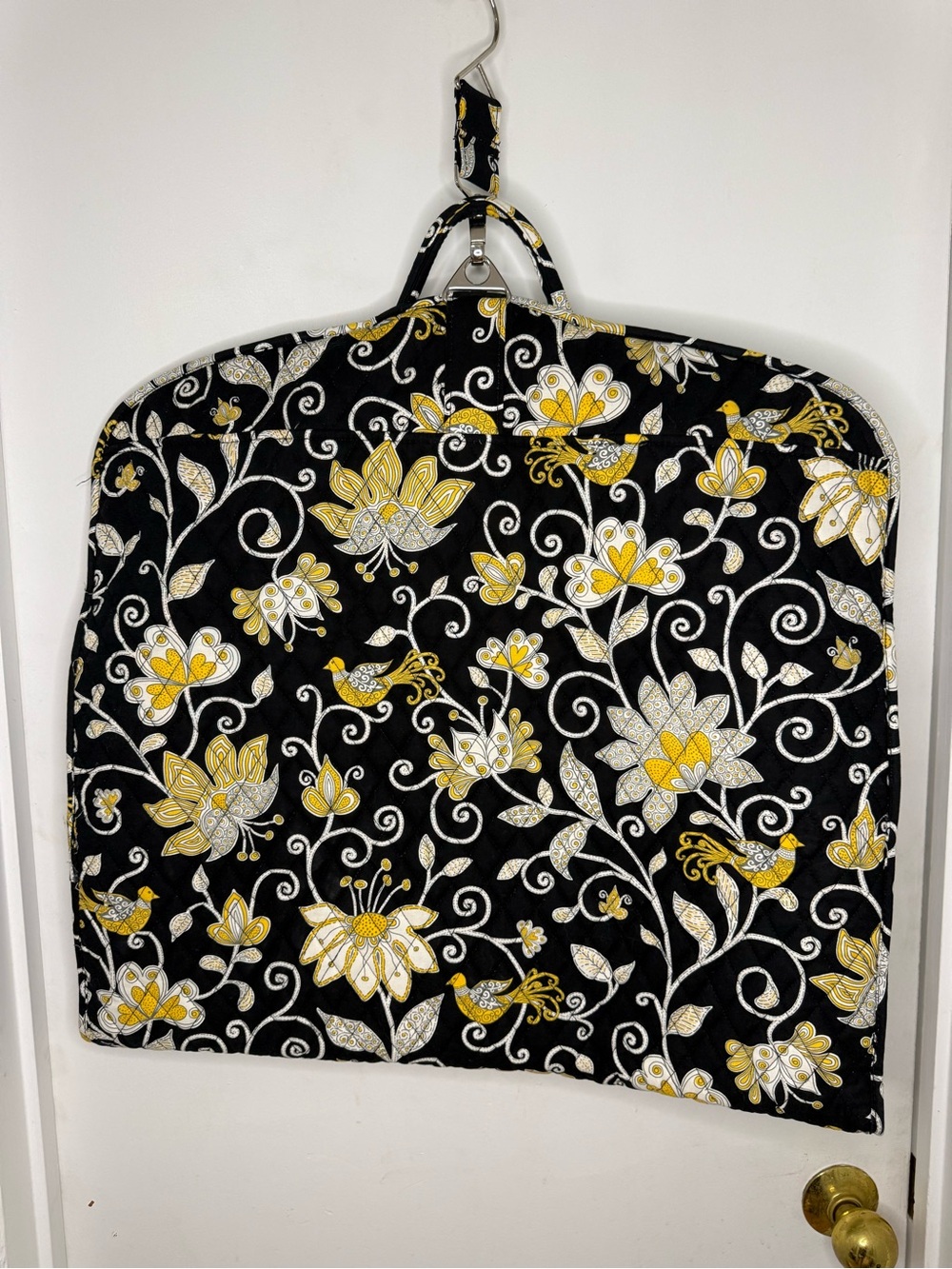 NWOT Vera Bradley Garment Bag - Yellow Bord - Picture 5 of 5